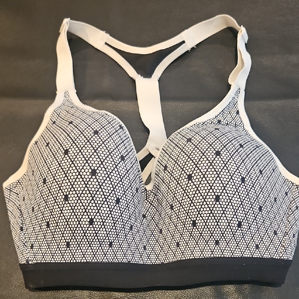 Comfort Mesh Racerback Bra in White and Black